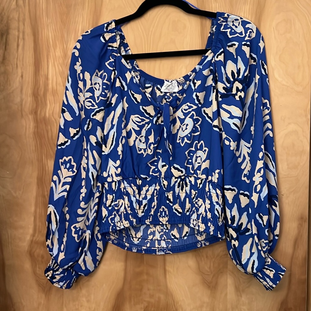 NWT Sienna Sky Blouse Medium